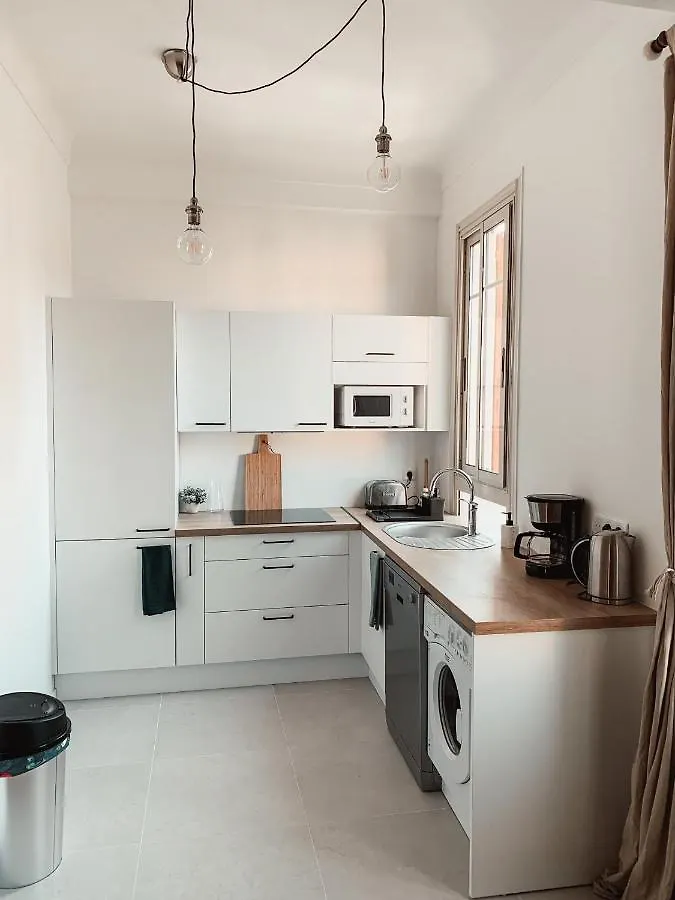 Appartement La Baieta à Nice 0*,  France